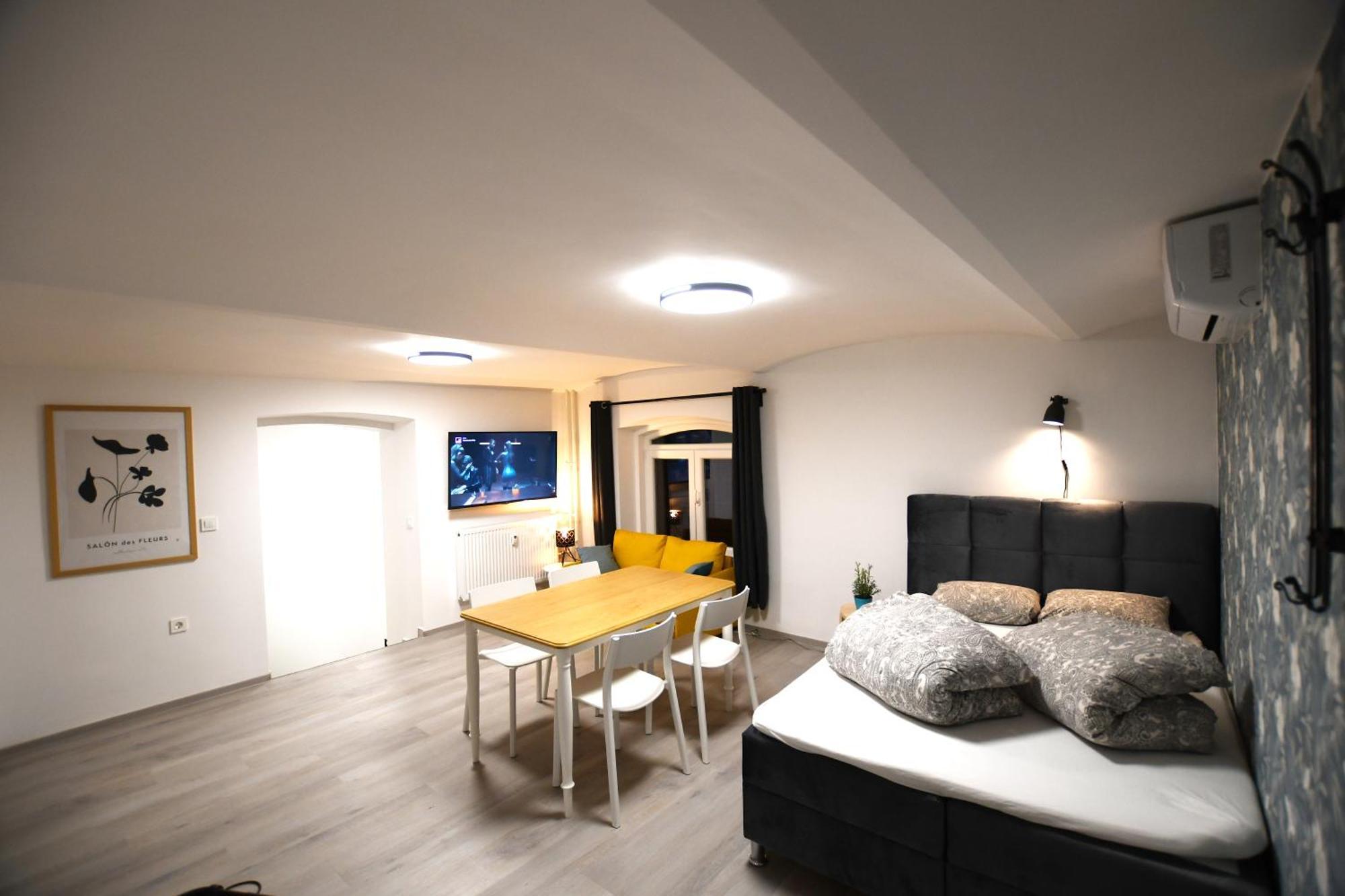 The Maze Apartment ليوبليانا المظهر الخارجي الصورة