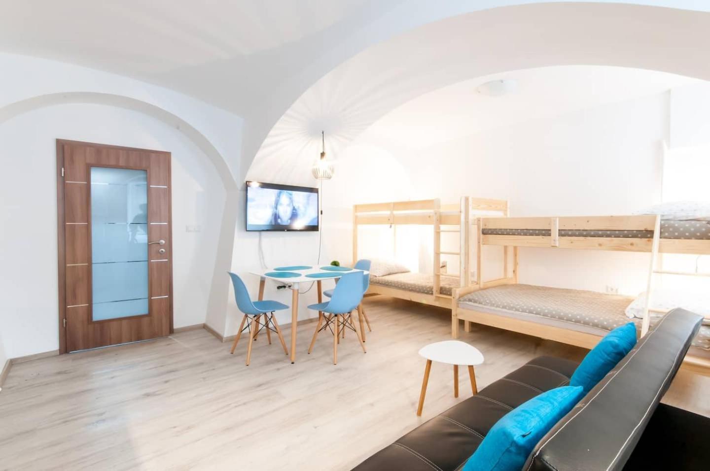 The Maze Apartment ليوبليانا الغرفة الصورة