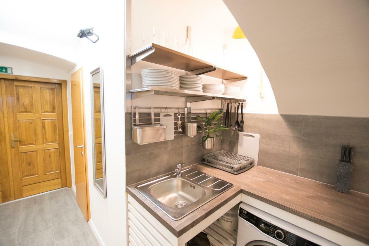 The Maze Apartment ليوبليانا المظهر الخارجي الصورة